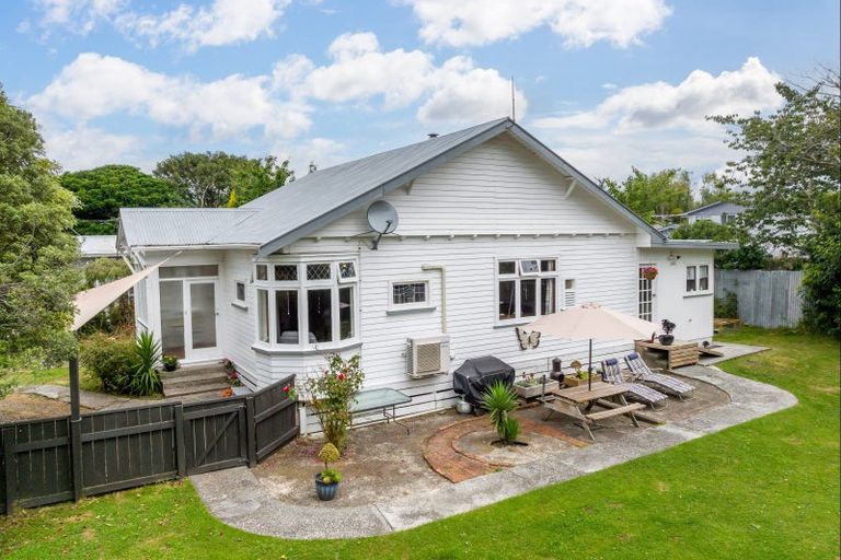 Photo of property in 10 Edwin Street, Belmont, Lower Hutt, 5010