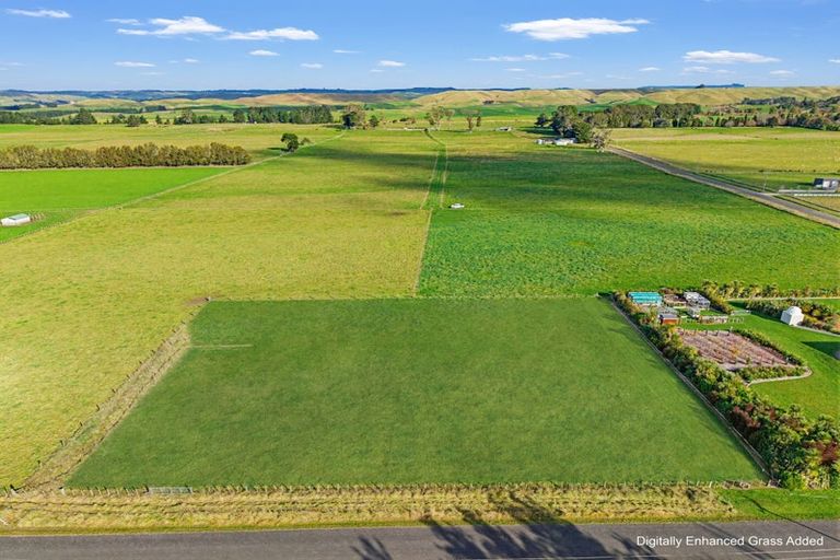 Photo of property in 913 Aorangi Road, Maraekakaho, 4171
