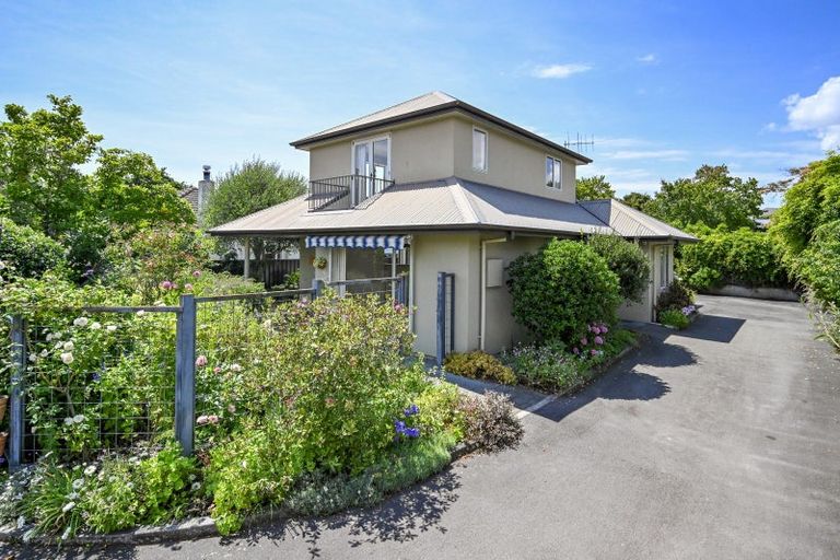 Photo of property in 2/10 Mchardy Street, Havelock North, 4130