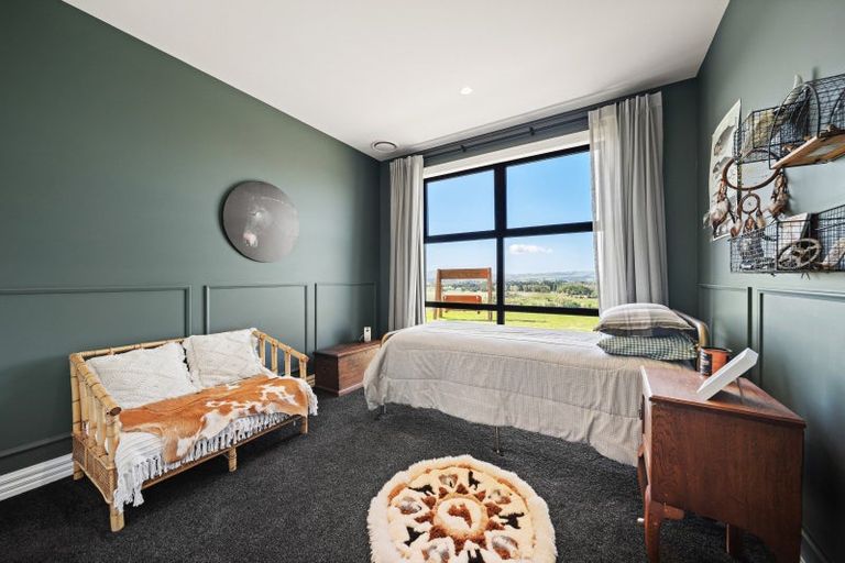 Photo of property in 83 Charles Robert Drive, Kahutara, 5771