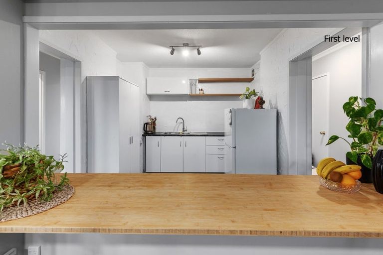 Photo of property in 13 Barclay Place, Te Kamo, Whangarei, 0112