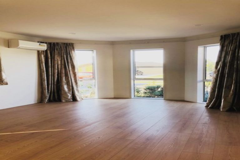 Photo of property in 14 Orchard Terrace, Riverhead, 0820