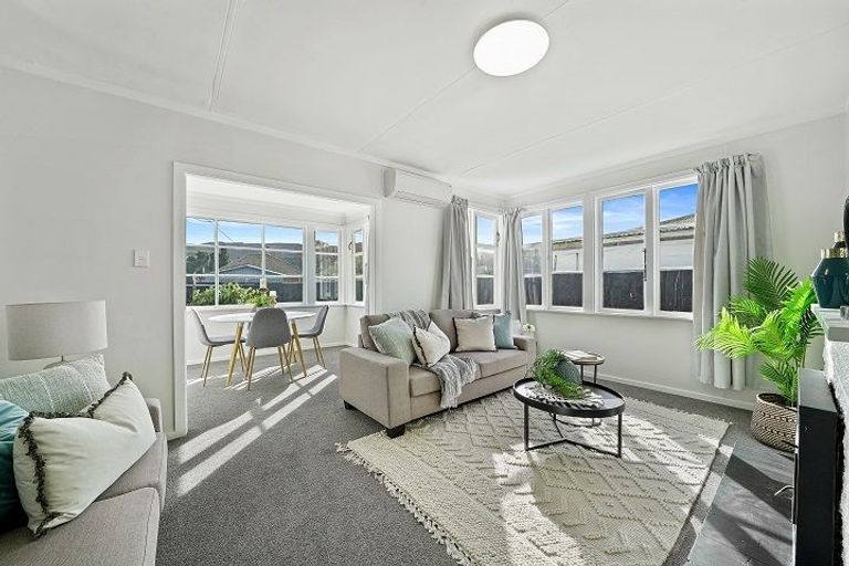 Photo of property in 17 Petherick Street, Taita, Lower Hutt, 5011