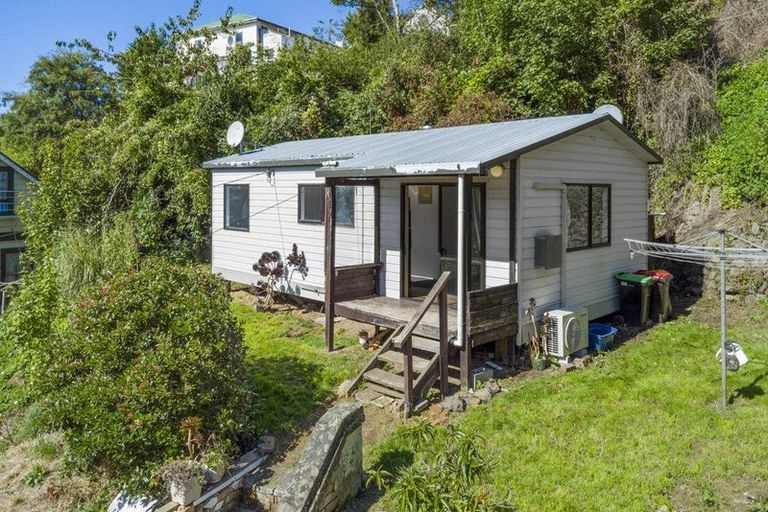 Photo of property in 15 Sutherland Street, Dunedin Central, Dunedin, 9016
