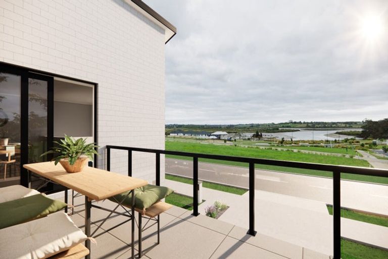 Photo of property in 32 Evergreen Parade, Rosehill, Papakura, 2113