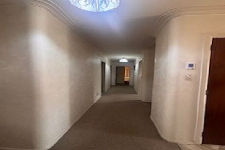 Photo of property in 112 Dinsdale Road, Dinsdale, Hamilton, 3204