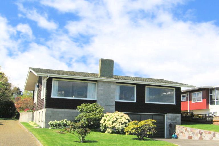 Photo of property in 10 Ngauruhoe Street, Hilltop, Taupo, 3330