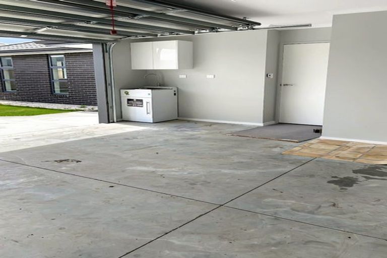 Photo of property in 19 Oldfield Lane, Marton, 4710