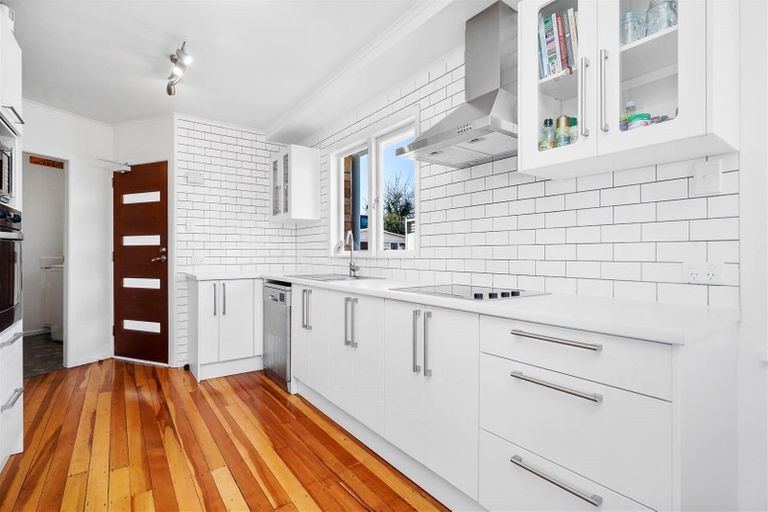 Photo of property in 34 English Street, St Andrews, Hamilton, 3200