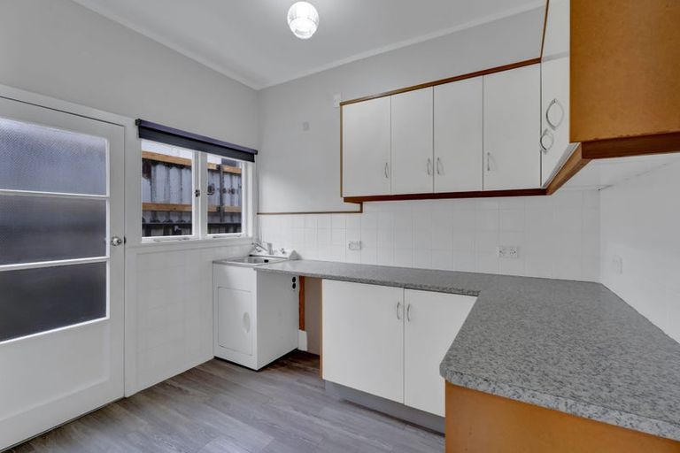 Photo of property in 55 Mill Road, Lower Vogeltown, New Plymouth, 4310