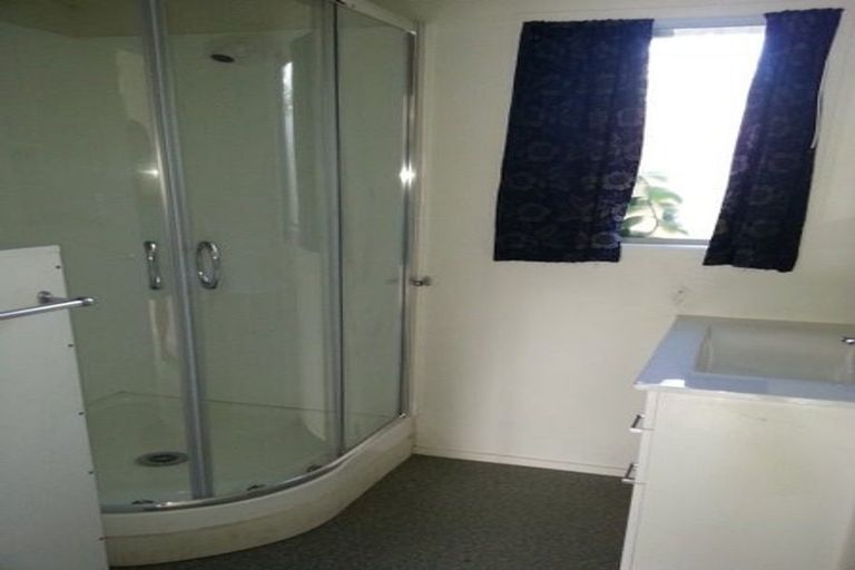 Photo of property in 24 Bedlington Avenue, Manurewa, Auckland, 2102