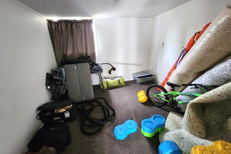 Photo of property in 60 Burundi Avenue, Clendon Park, Auckland, 2103