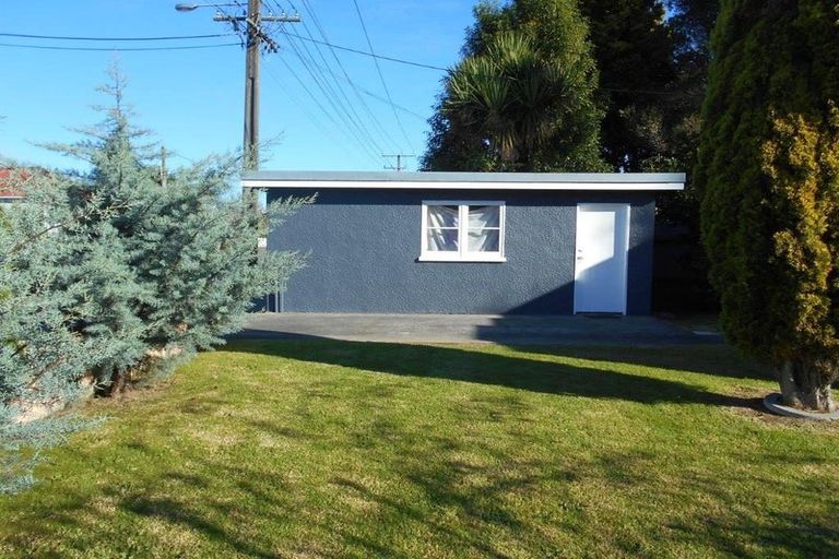 Photo of property in 11 Dunstan Street, Otaki, 5512