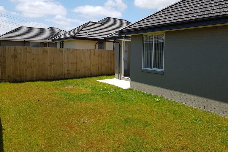 Photo of property in 8 Ketu Way, Takanini, 2112