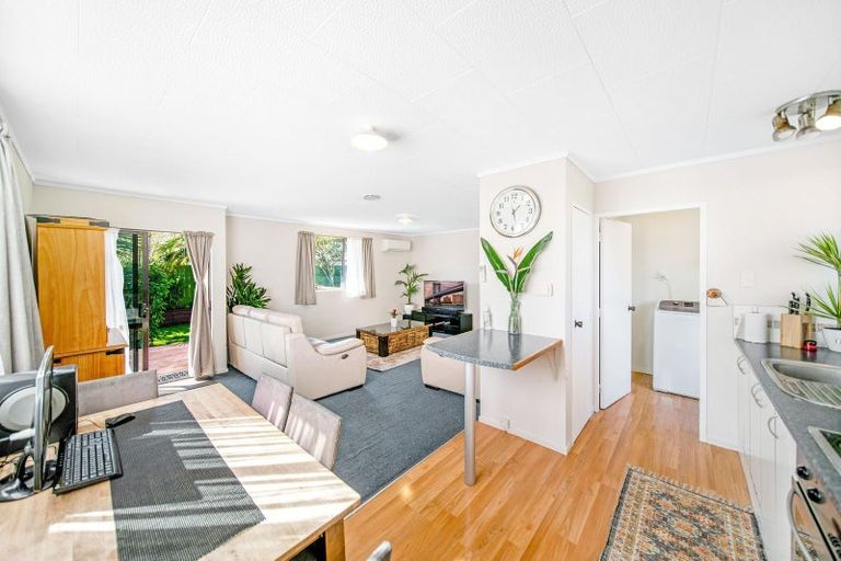 Photo of property in 2/136 Buckland Road, Mangere East, Auckland, 2024