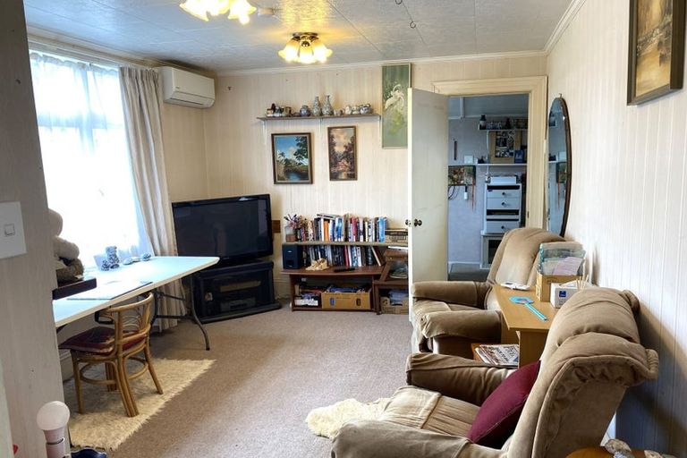 Photo of property in 627 Queen Sh25 Street, Thames, 3500