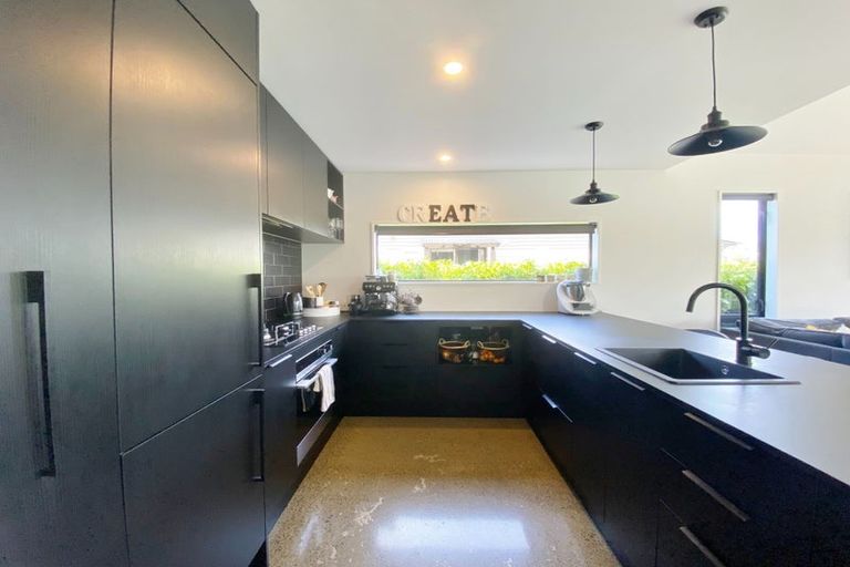 Photo of property in 30 Allard Street, Edgeware, Christchurch, 8013