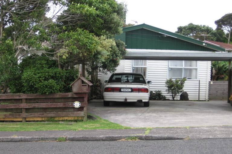 Photo of property in 2/55 Seaview Road, Glenfield, Auckland, 0629