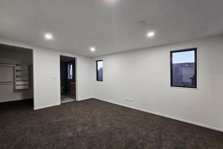 Photo of property in 8 Lewis Road, Pakuranga, Auckland, 2010