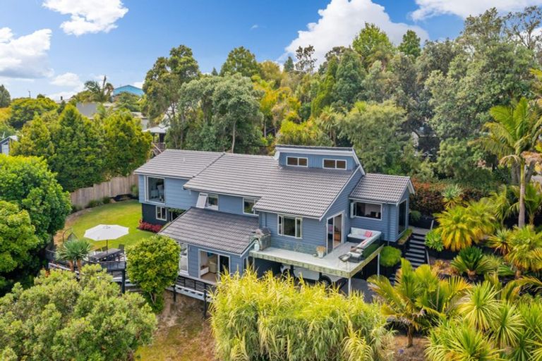 Photo of property in 19 Jacaranda Avenue, Beach Haven, Auckland, 0626