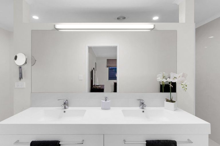 Photo of property in 50 Roy Hilton Drive, Flagstaff, Hamilton, 3210