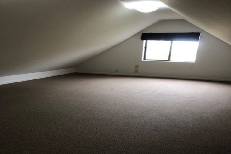 Photo of property in 16 Sophora Way, Albany, Auckland, 0632