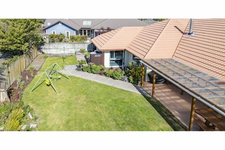 Photo of property in 20 Milesbrook Close, Rangiora, 7400