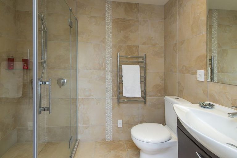 Photo of property in 7 Bay Lair Grove, Island Bay, Wellington, 6023