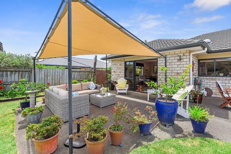 Photo of property in 28 Tomika Crescent, Papamoa Beach, Papamoa, 3118