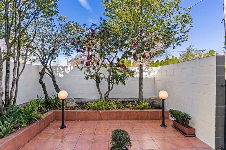 Photo of property in 29a Idris Road, Fendalton, Christchurch, 8052