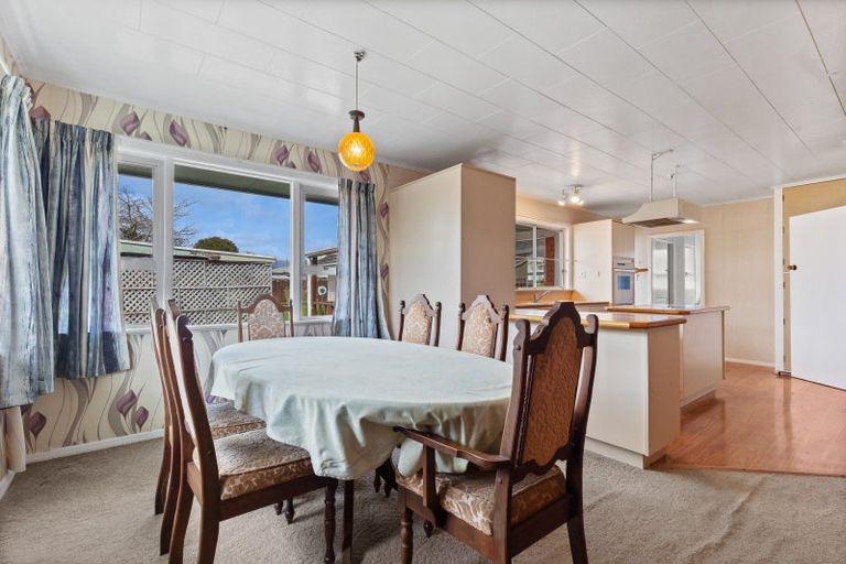 Photo of property in 156 Winchester Street, Levin, 5510