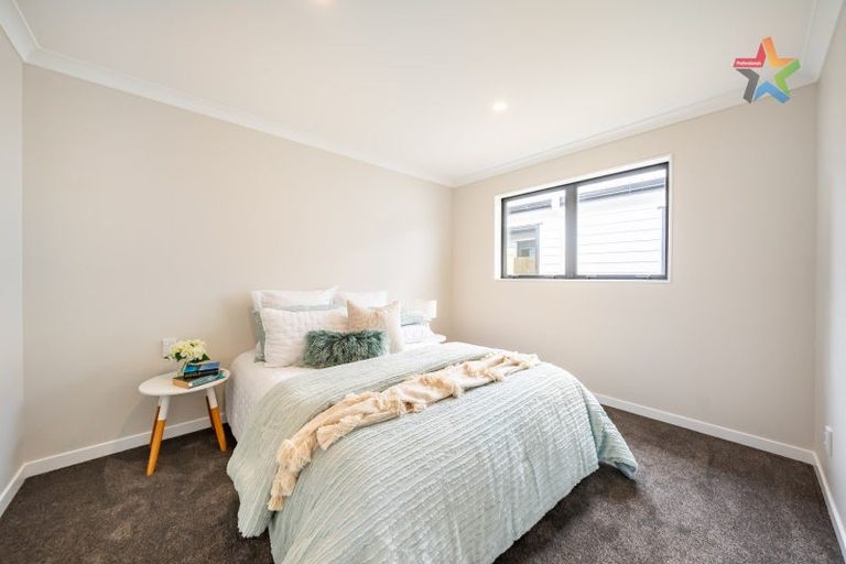 Photo of property in 2 Te Ara O Tahumate, Stokes Valley, 5019