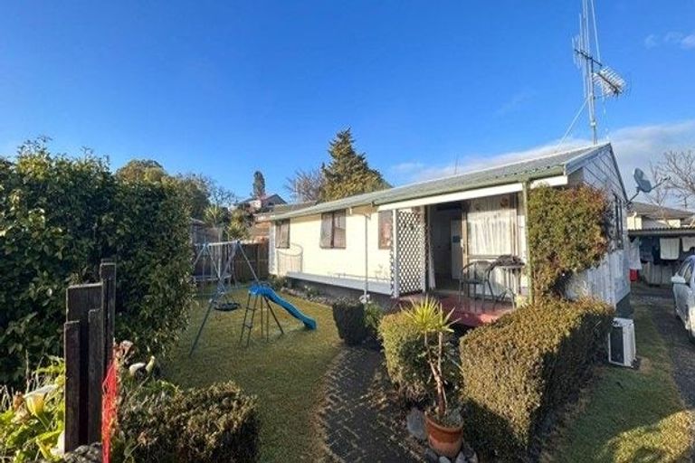 Photo of property in 4a Glenview Terrace, Glenview, Hamilton, 3206