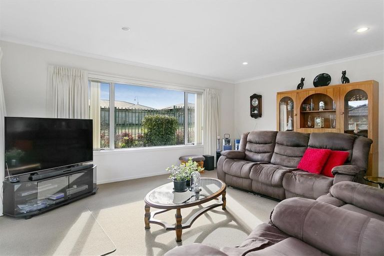Photo of property in Acacia Court, 3/2 Jarden Mile, Nukuhau, Taupo, 3330