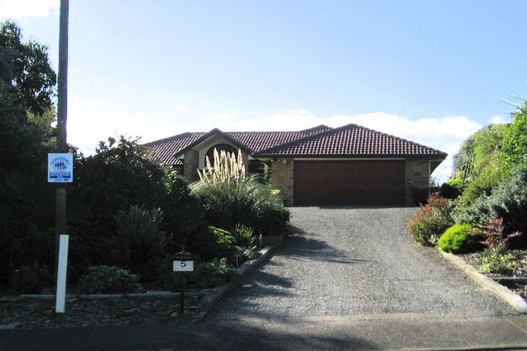 Photo of property in 5 Island View Terrace, Waikanae Beach, Waikanae, 5036