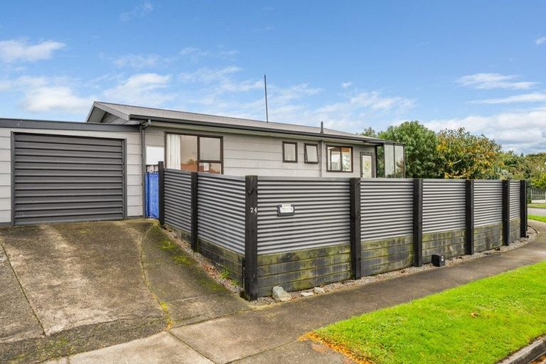 Photo of property in 24 Shirtliff Street, Riversdale, Blenheim, 7201