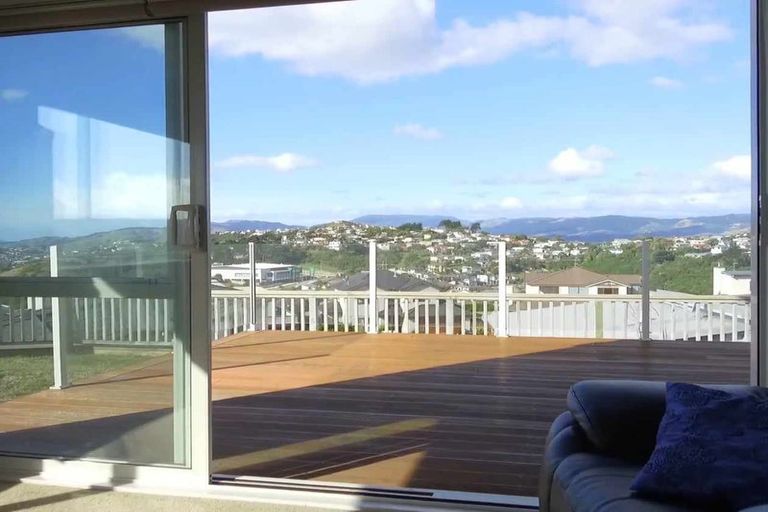 Photo of property in 12 Kahurangi Heights, Aotea, Porirua, 5024