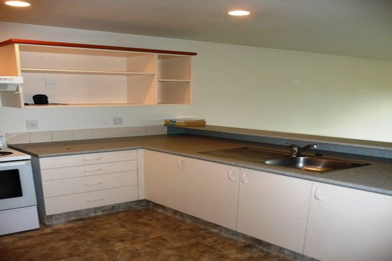 Photo of property in 6 York Tong Place, Addington, Christchurch, 8024