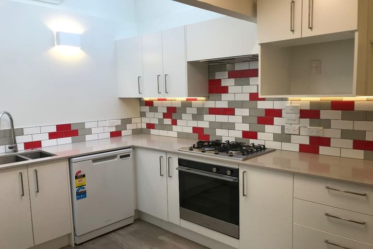 Photo of property in 8 Ascot Street, Thorndon, Wellington, 6011