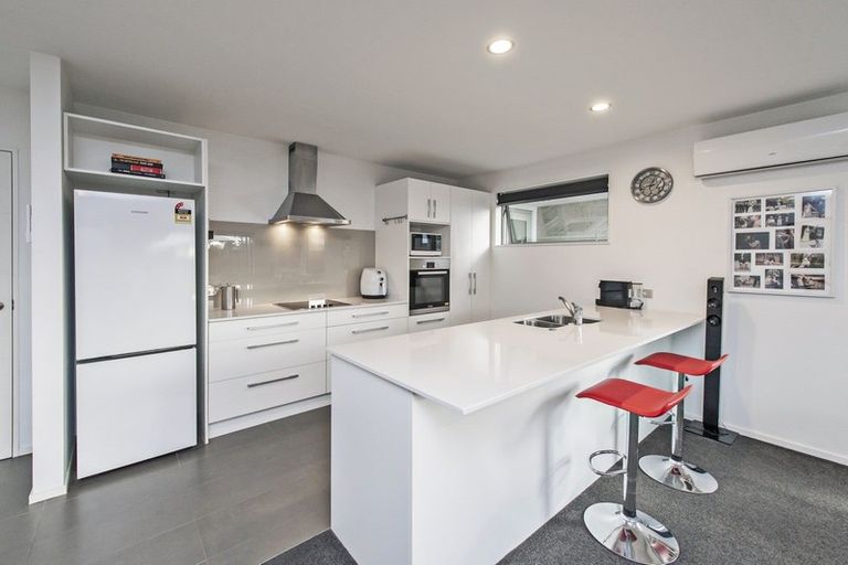 Photo of property in 4/20 Old Red Barn Road, Halswell, Christchurch, 8025