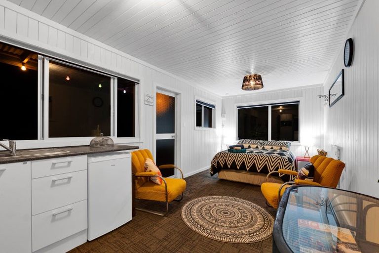 Photo of property in 412a Corbett Road, Lepperton, New Plymouth, 4373