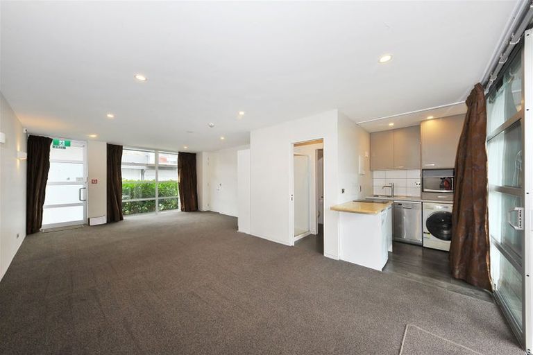 Photo of property in 8/8a Settlers Crescent, Ferrymead, Christchurch, 8023