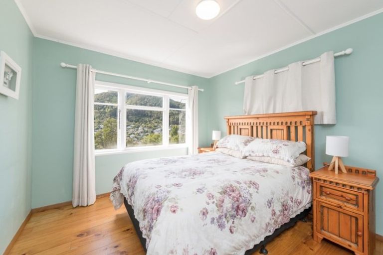 Photo of property in 20 Thompson Terrace, Toi Toi, Nelson, 7010