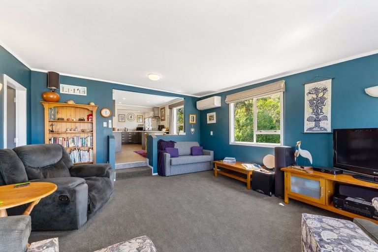 Photo of property in 7102 Kenepuru Road, Raetihi, Picton, 7282