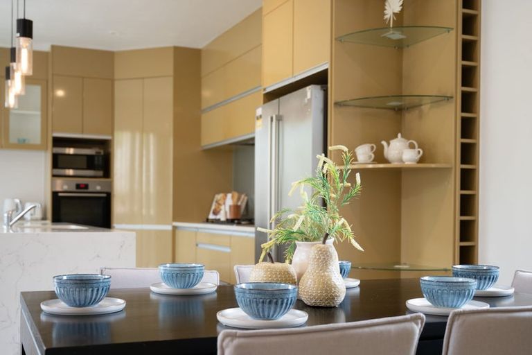 Photo of property in 74b Stamford Park Road, Mount Roskill, Auckland, 1041