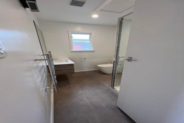 Photo of property in 17 Erin Crescent, Mairehau, Christchurch, 8013