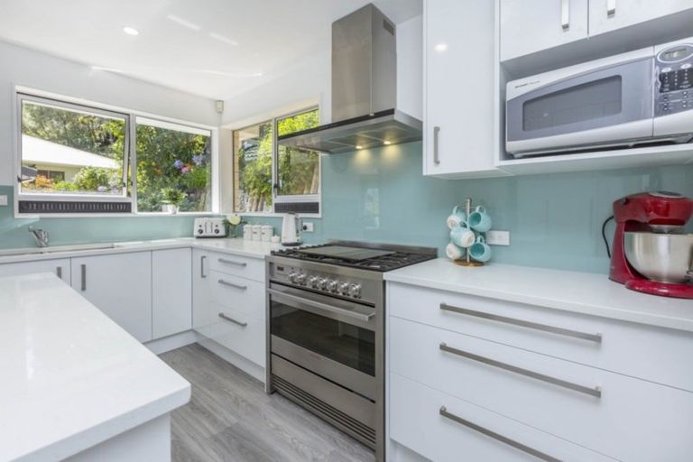 Photo of property in 1010 Fergusson Drive, Clouston Park, Upper Hutt, 5018