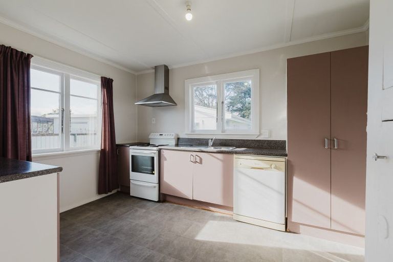 Photo of property in 15 Arthur Street, Pahiatua, 4910