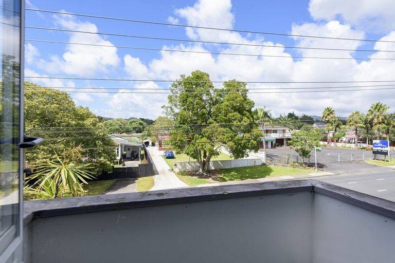 Photo of property in 435b West Coast Road, Glen Eden, Auckland, 0602