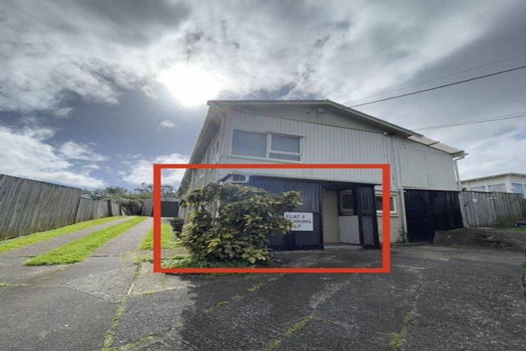 Photo of property in 12 Tahi Terrace, Glen Eden, Auckland, 0602